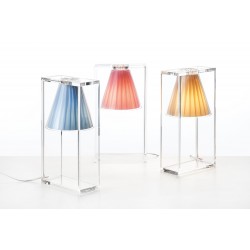 Lampe de table Light-Air / Abat-jour tissu - KARTELL - oralto-shop.com