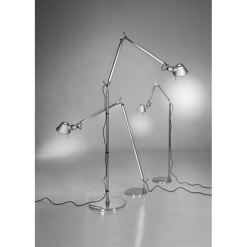 Lampadaire Tolomeo micro LED orientable - ARTEMIDE - oralto.com